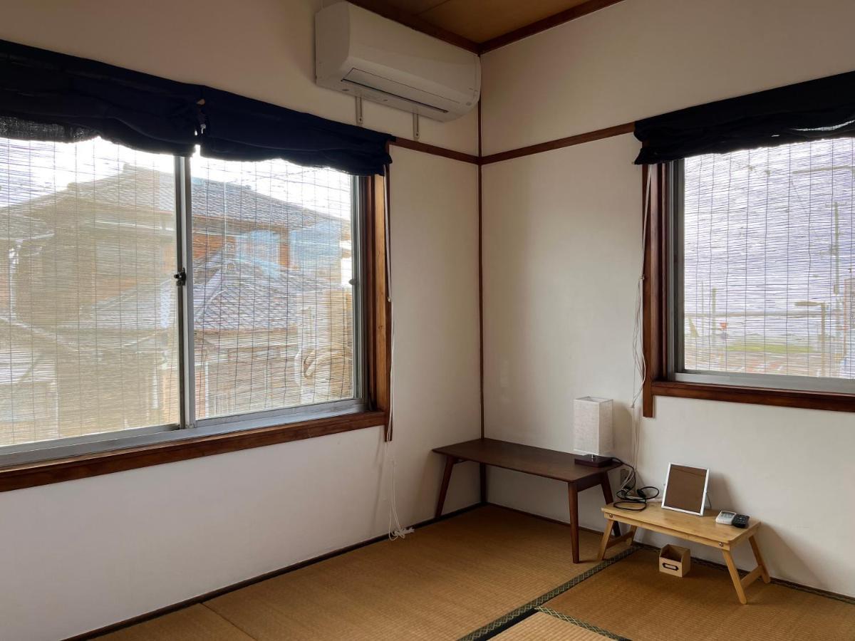 Guesthouse紫雲 Kanonji Экстерьер фото